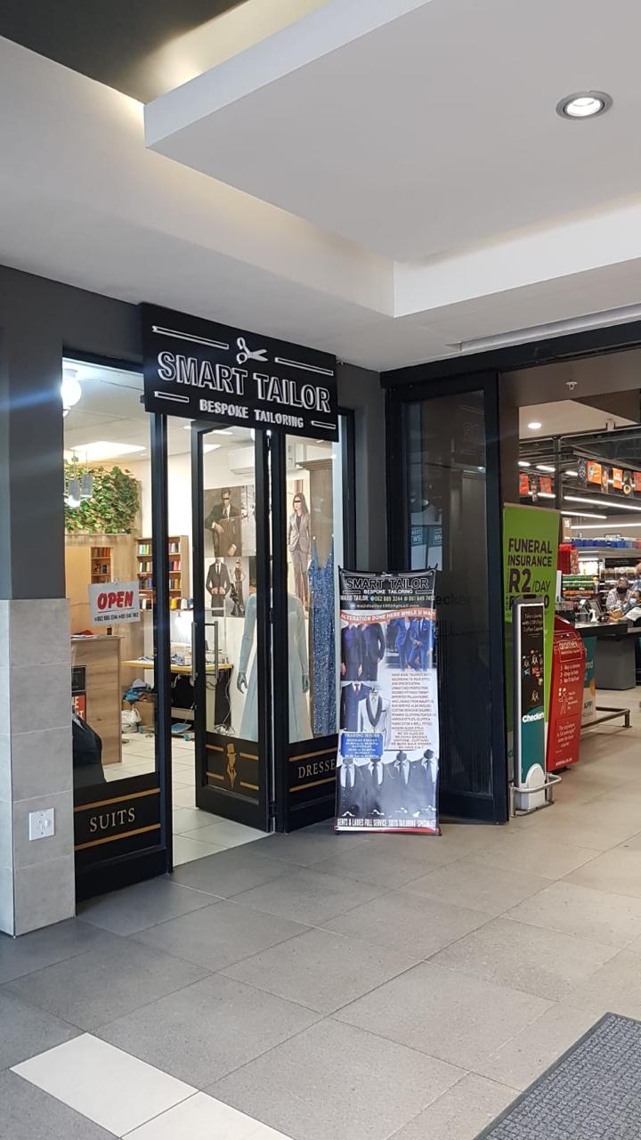 Jet Smart Tailor shopfront inside the shopping centre